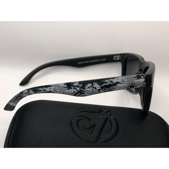 New In Plastic KDeam Sunglasses - Picture 2 of 7
